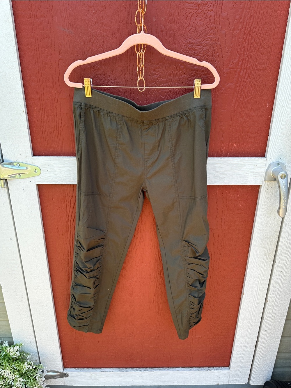 XCVI Wearables Olive Green Ruched Athletic Pants